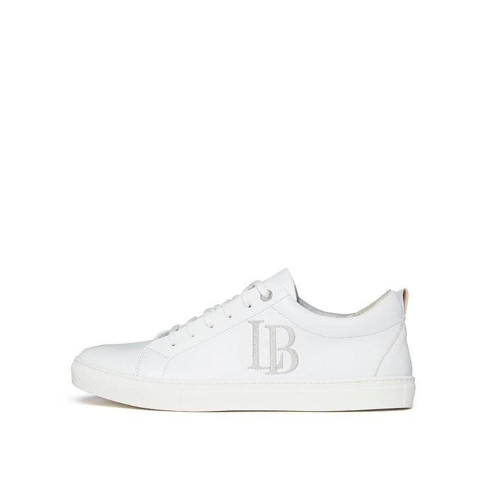 White Apple Skin Vegan Leather Trainers with recycled laces and plant-based rubber soles – eco-friendly women’s sneakers