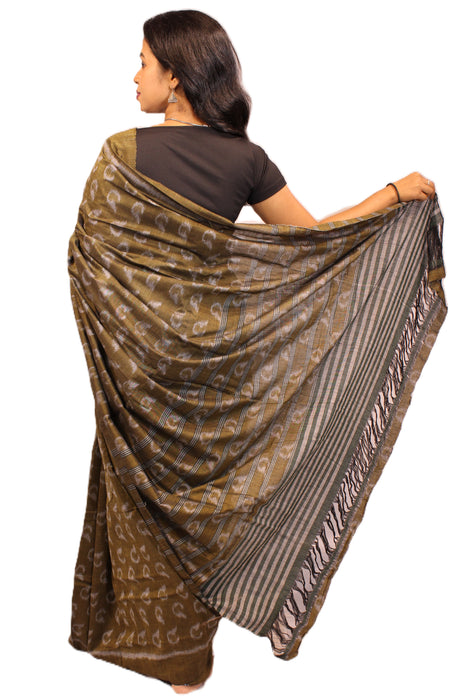 Khandua Cotton Saree – Traditional Ikat Weave with Cultural Motifs