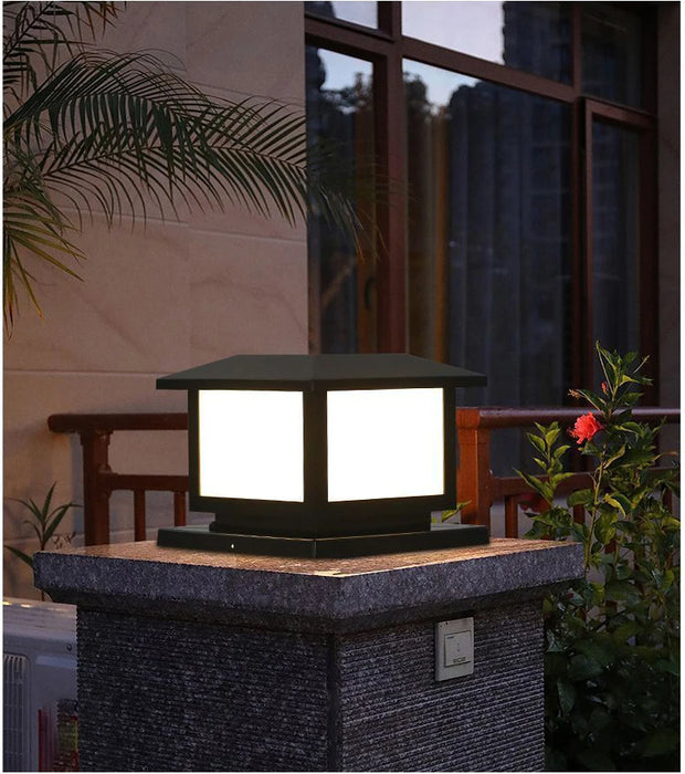 Solar LED Wall Light – Waterproof 4-Color Emergency Outdoor Lamp