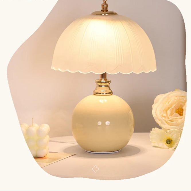 LED Book Light – USB-Powered Ceramic Lamp with Dimmable Color Option - Samanta Factory