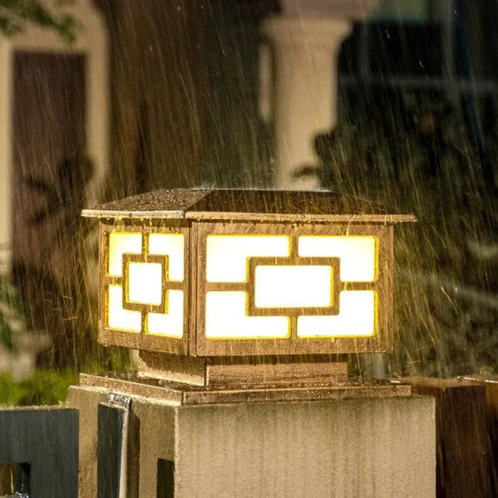 Solar LED Wall Light – Waterproof 4-Color Emergency Outdoor Lamp