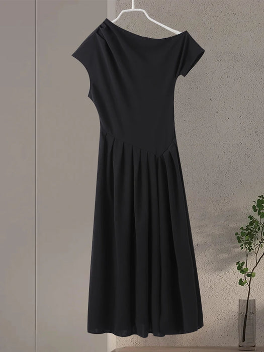 Maxi Dress – Pleated Patchwork Elegance - Samanta Factory