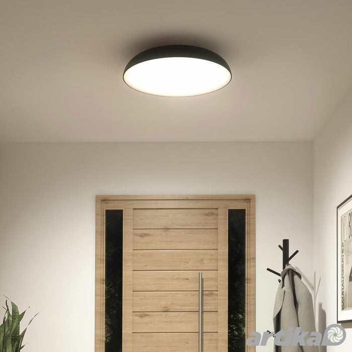 Flint FM LED Light in Black