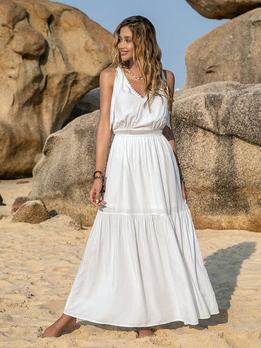 Classic opaque basic style dress made from soft viscose fabric, perfect for everyday wear.